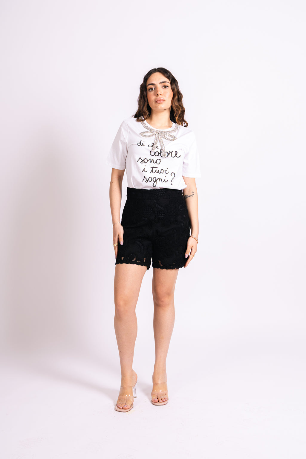 Short Eleonora
